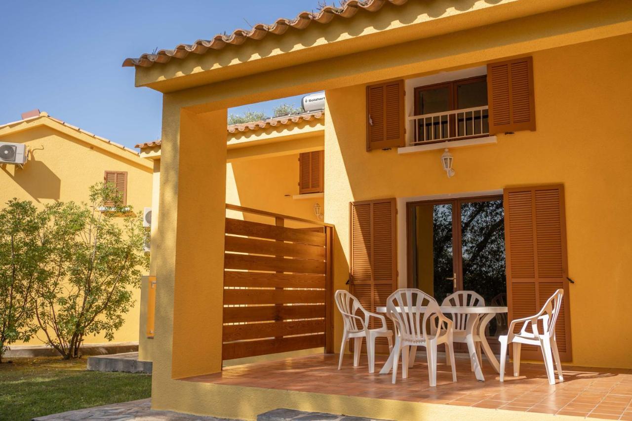 Residence Mare E Sole Taglio-Isolaccio Kültér fotó