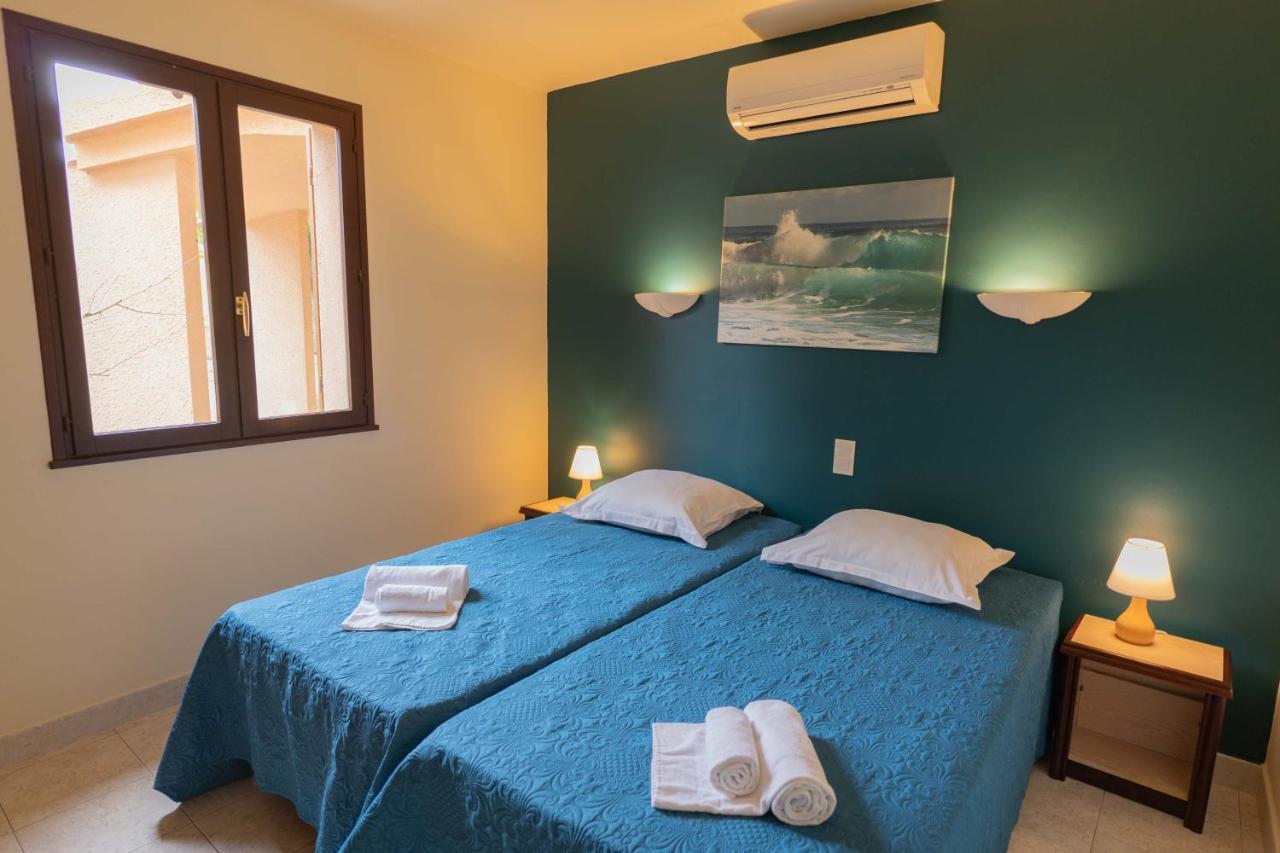 Residence Mare E Sole Taglio-Isolaccio Kültér fotó