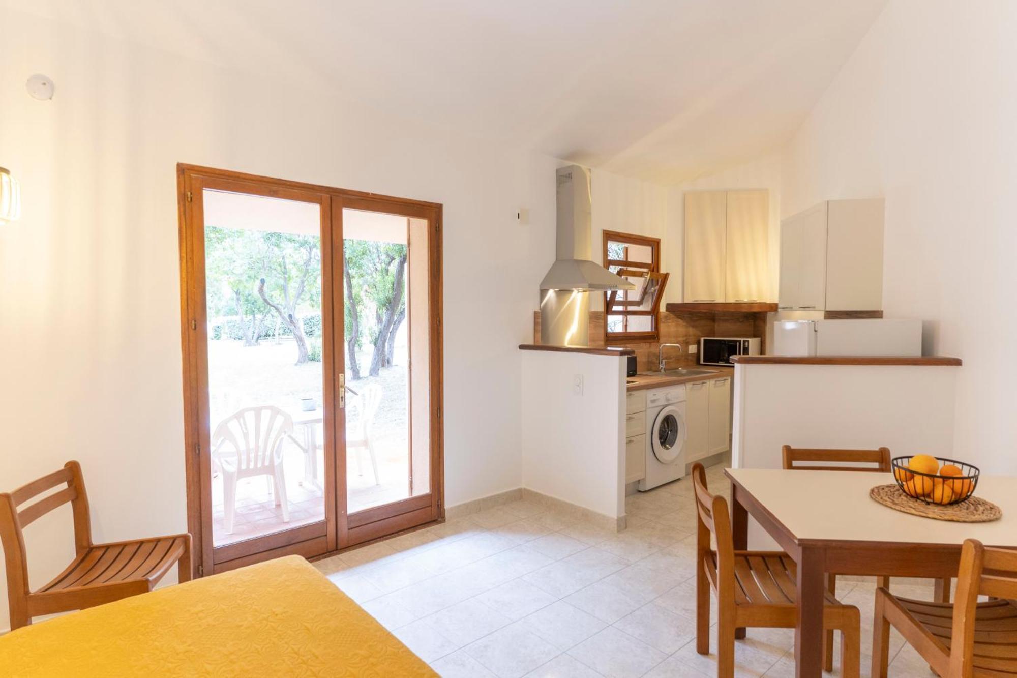 Residence Mare E Sole Taglio-Isolaccio Kültér fotó
