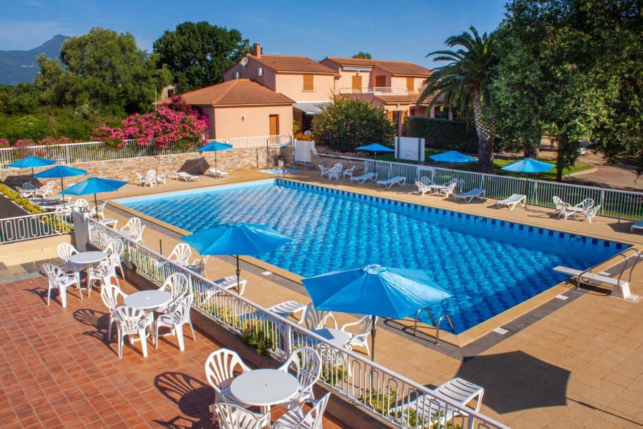 Residence Mare E Sole Taglio-Isolaccio Kültér fotó